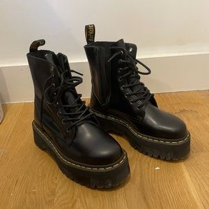 Dr Martens Jadon Boot - NEVER WORN